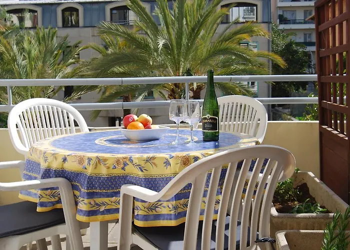 Apartament Floreva