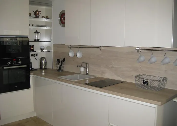 Apartament Floreva *