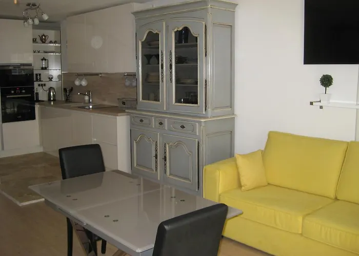 Apartament Floreva