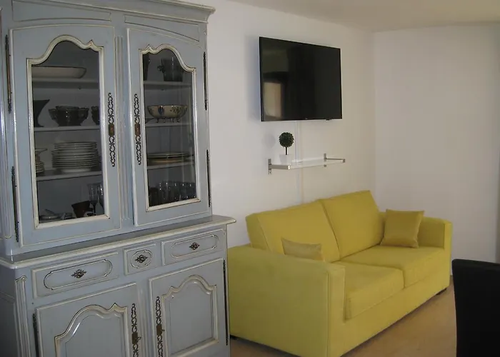 Apartament Floreva
